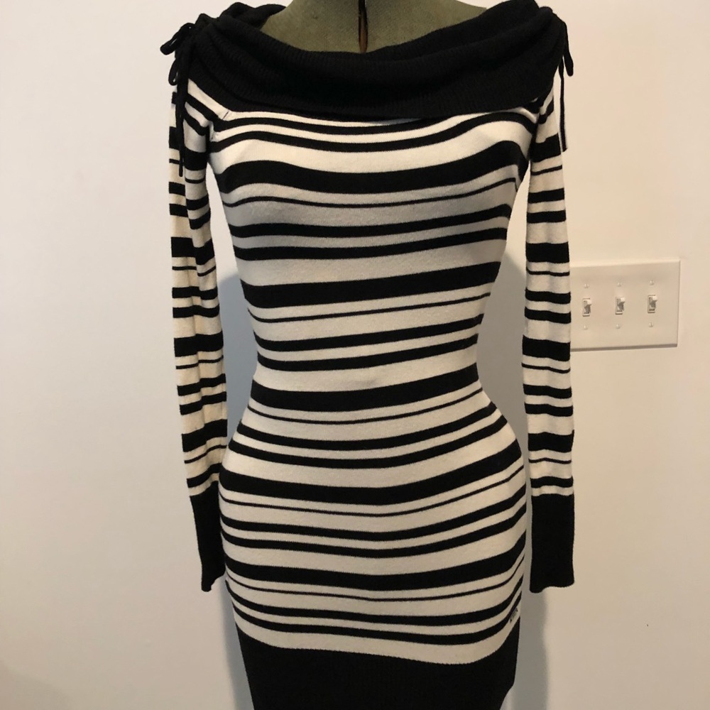 Guess long sweater